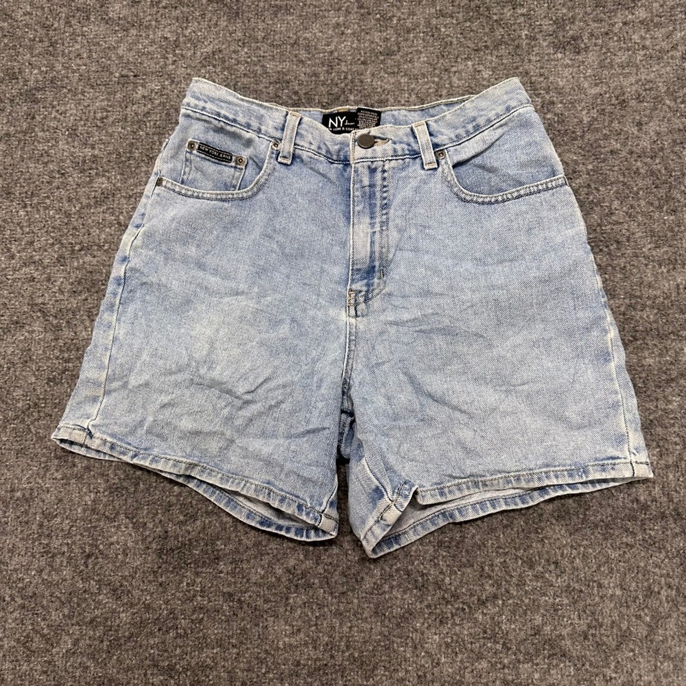 New York & Company Denim Shorts Womens Size 6 Light Wash High Waist Mom Cotton